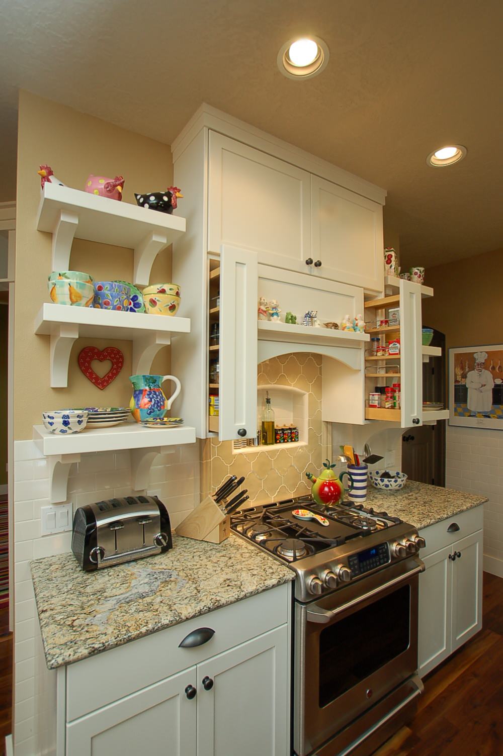 Pull out shelving above stove